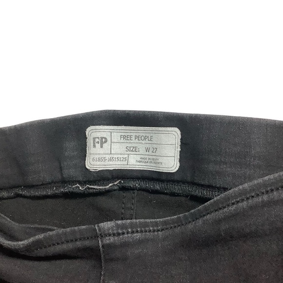 Free People Black Distressed Raw Hem Skinny Ankle Jeans Size 27 - Picture 3 of 6
